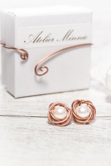 Rose gold pearl earrings as groom bride gift set as bridesmaid stud set with raising the man of my dream card or being my bridesmaid card